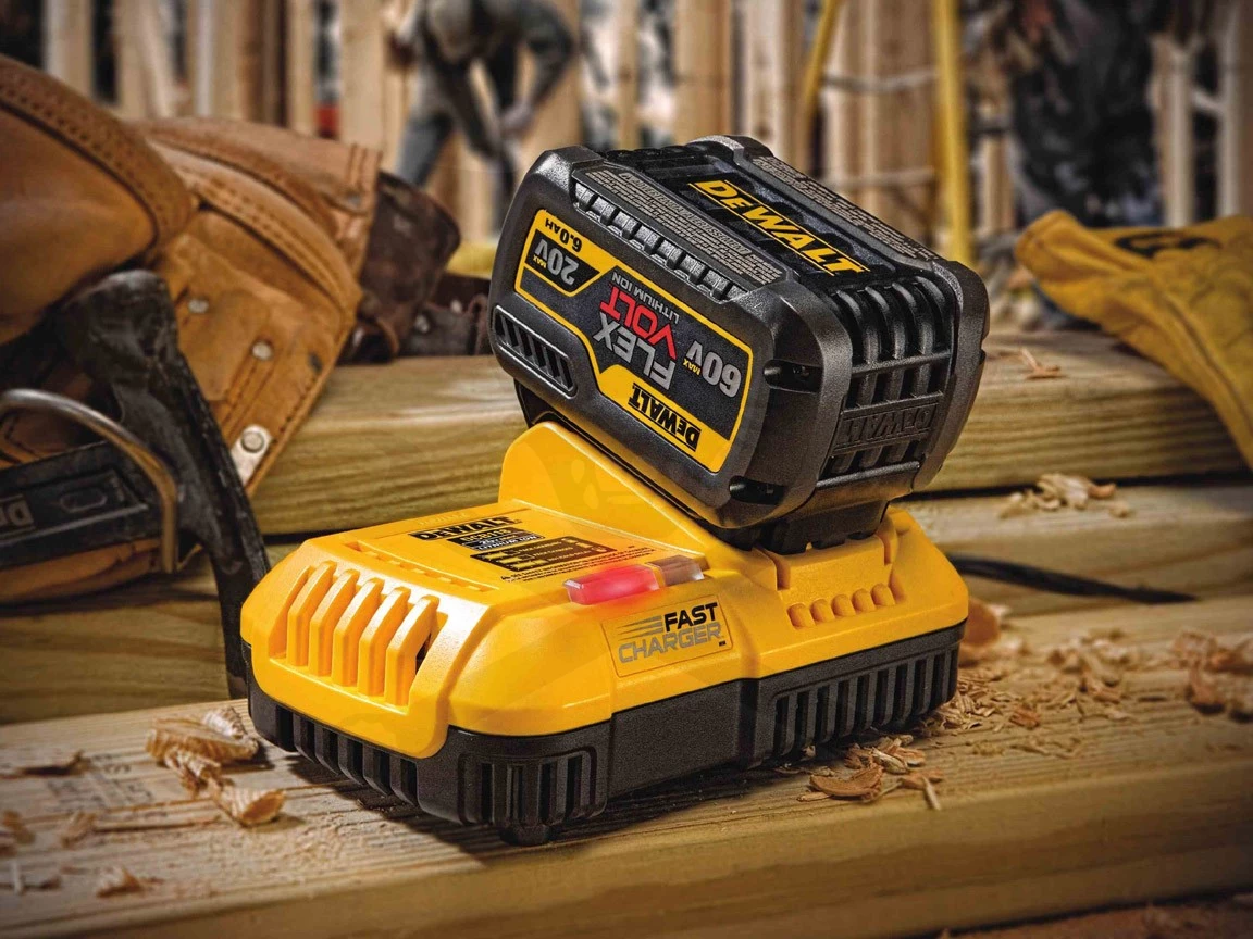 Akkumulátor töltő - 10.8V - 18V XR és 54V FLEXVOLT - DeWalt - Image 2