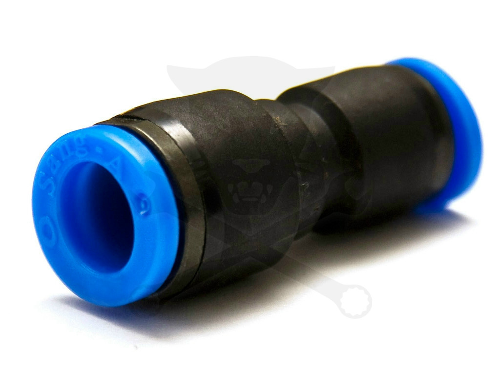 Levegős csatlakozó műanyag csőhöz, szűkítő 8 - 6 mm