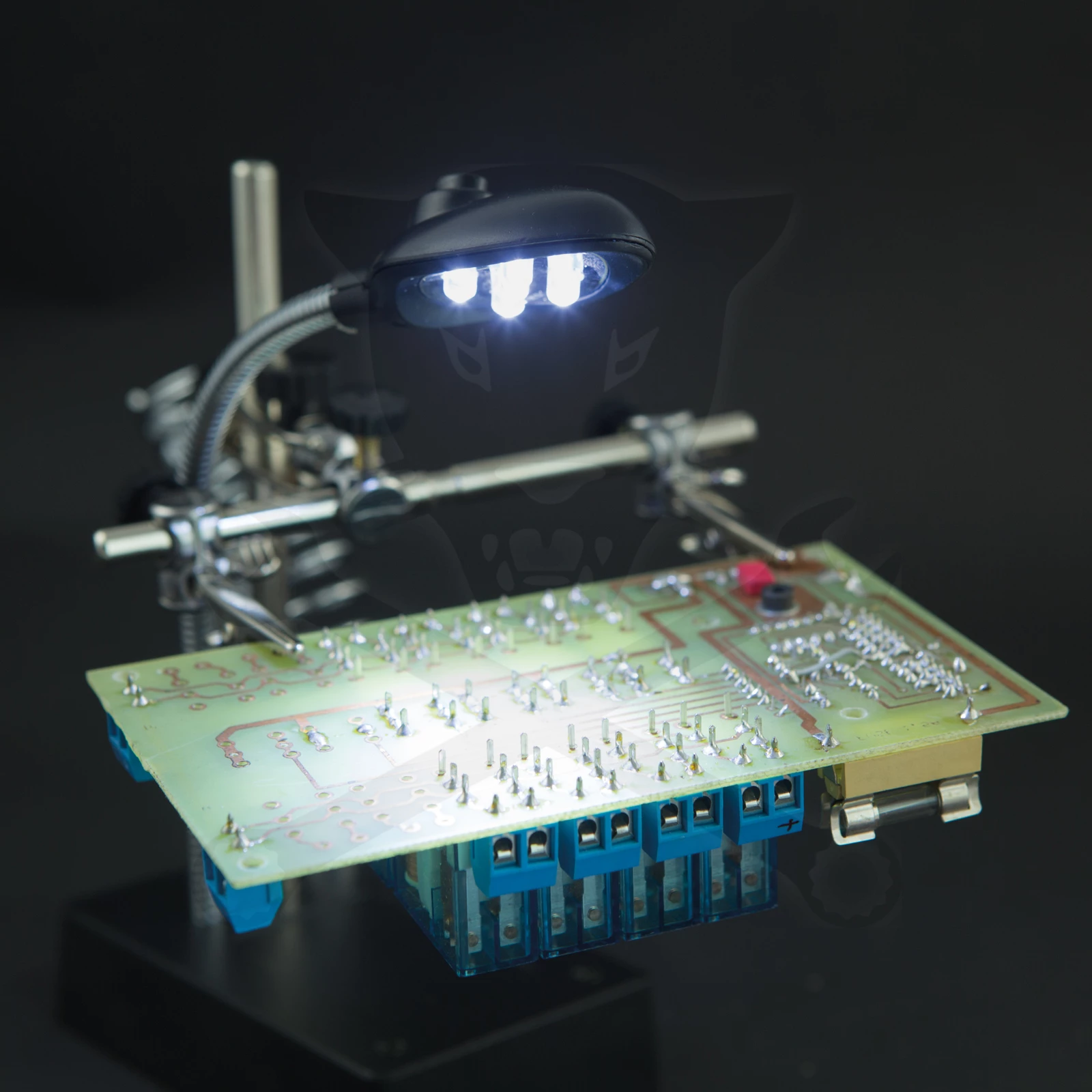 Paneltartó nagyítóval, csipeszekkel 5 LED, 360° forg. IP20, - Image 4
