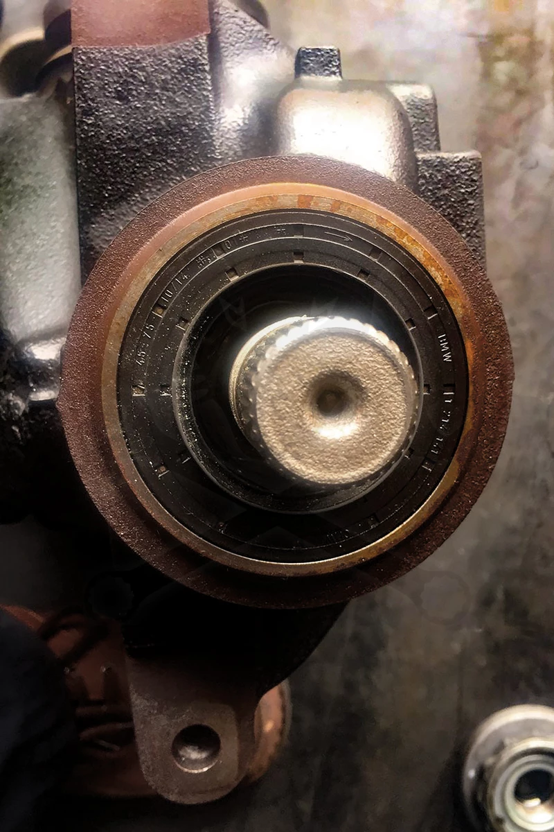 Differenciálmű fogaskerék tengely rögzítő 34 ricnis 1/2" - BMW - Image 3